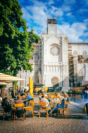 Summer terrace in "SANTE CATHERINE"